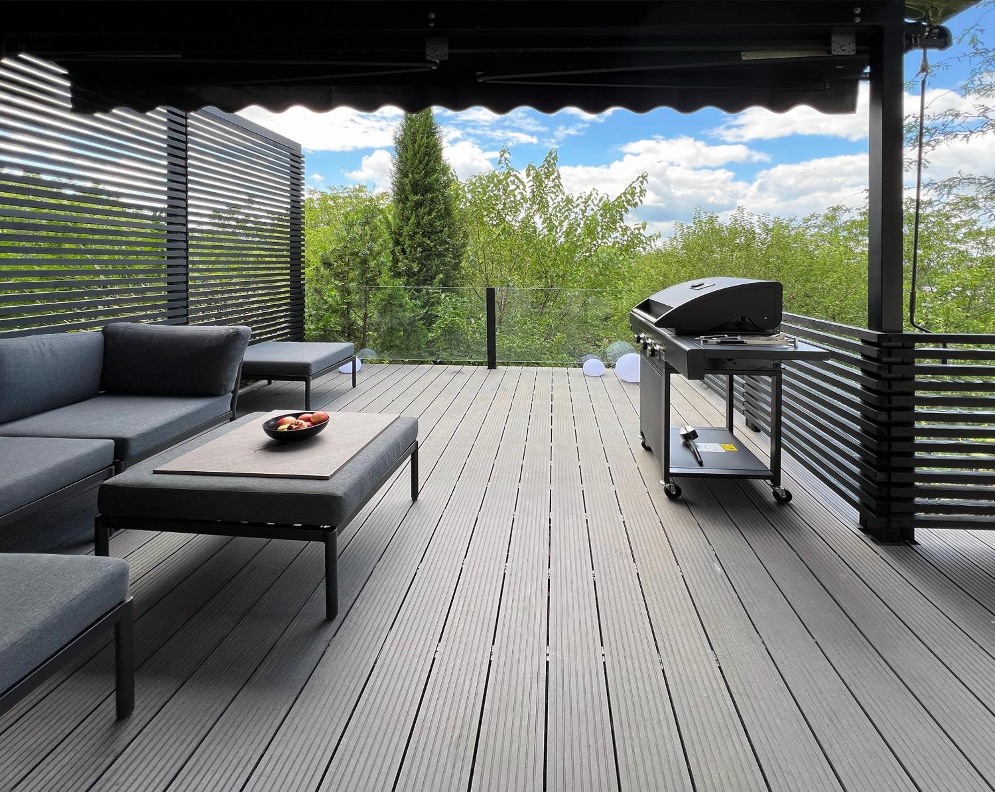 Pergola House In A Green Oasis With Fantastic View Apartment Petrovaradin Exterior foto